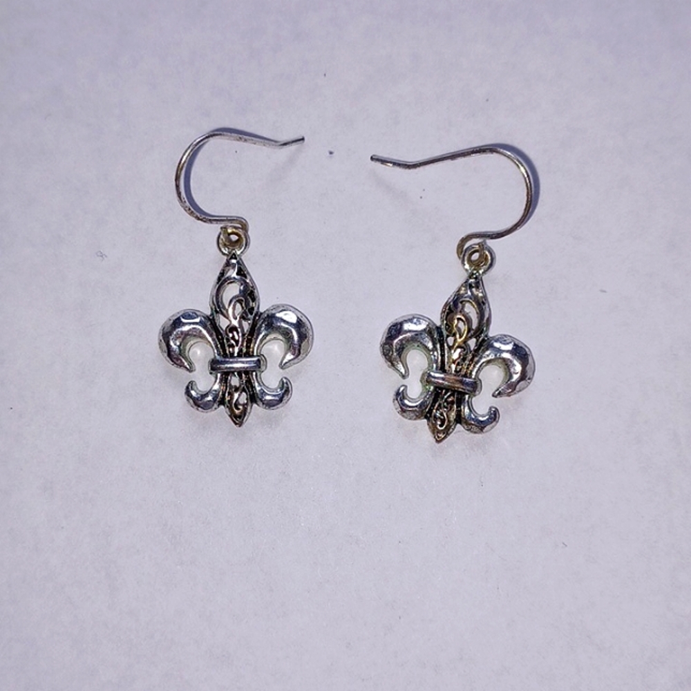 Silver toned fleur-de-lis earrings